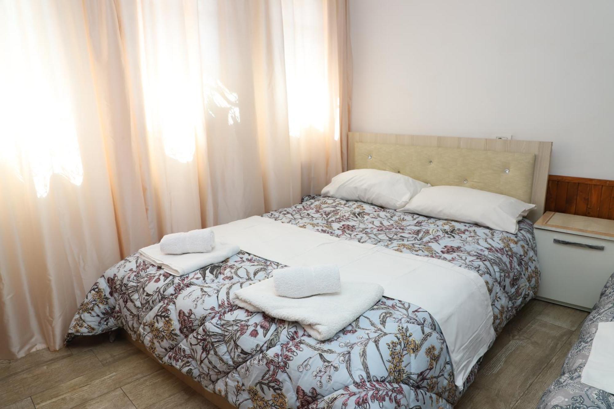 Elvi Aerd Apartment เบราท ภายนอก รูปภาพ