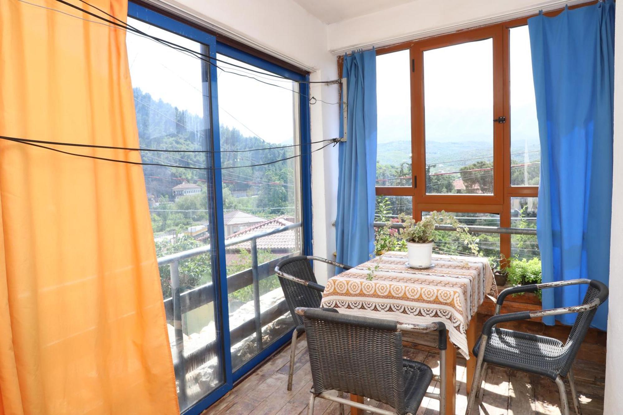 Elvi Aerd Apartment เบราท ภายนอก รูปภาพ